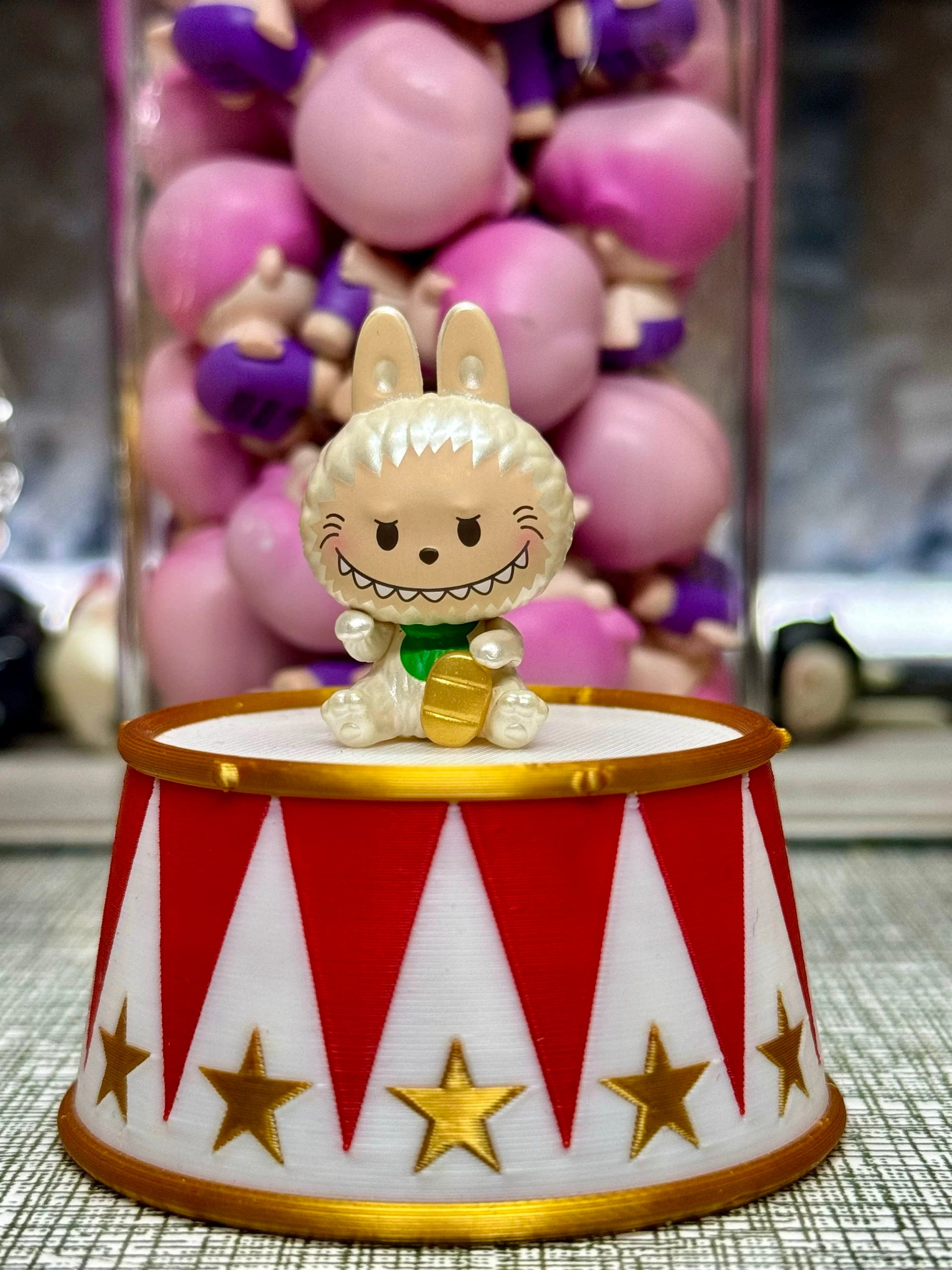 POP BEAN LABUBU LUCKY Cream Chain